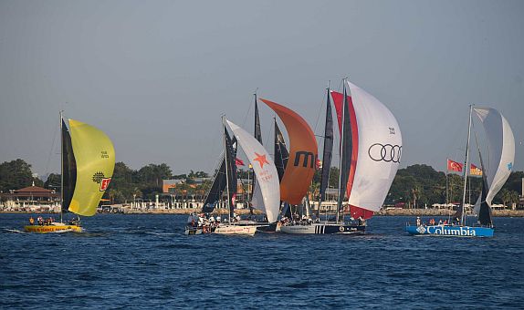 11. TAYK-Eker Olympos Regatta Yelken Yarışı 11. TAYK-Eker Olympos Regatta Yelken Yarışı
