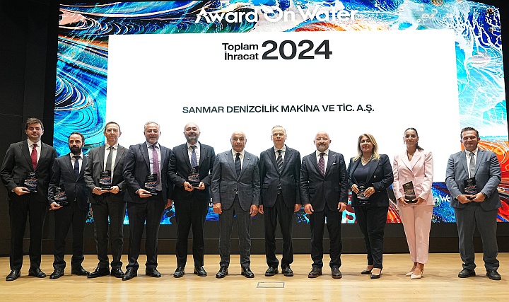 Denizcilik Sektörünün İhracat Şampiyonları Ödüllerini Aldı