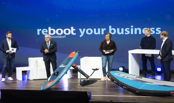EBI ve boot Düsseldorf Uluslararası Basın Toplantısı IBM