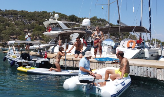 Elektrikli Deniz Motorları Göcek Koylarında Test Ediliyor