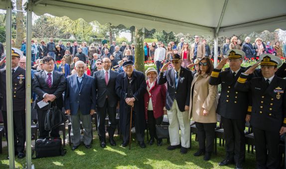 Ertuğrul Fırkateyni Şehitleri Nezahat Gökyiğit Botanik Bahçesi'nde Anıldı Ertuğrul Fırkateyni Şehitleri Nezahat Gökyiğit Botanik Bahçesi'nde Anıldı