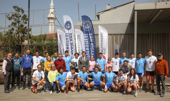 Haliç'te Dostluk Kupası Coşkusu Haliç'te Dostluk Kupası Coşkusu