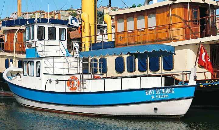 Kont Ostrorog ile Haliç Tekne Turları Başladı Kont Ostrorog ile Haliç Tekne Turları Başladı