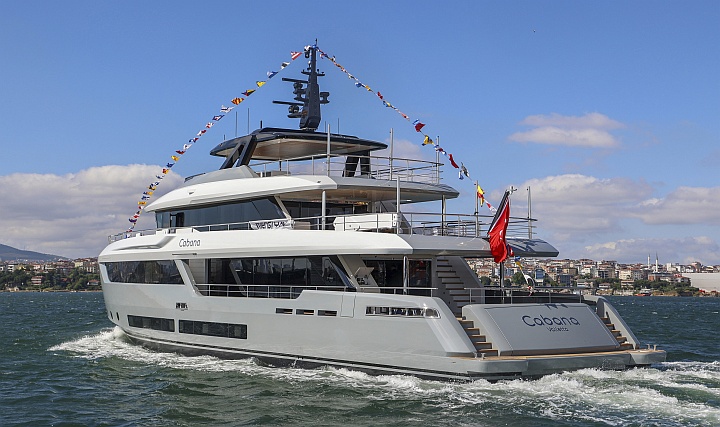 M/Y Cabana, İstanbul Tuzla'da Suya İndirildi