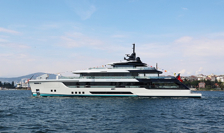 Mengi Yay, NB 112 Serenissima II'nin Lansmanını Başarıyla Yapıyor Mengi Yay, NB 112 Serenissima II'nin Lansmanını Başarıyla Yapıyor