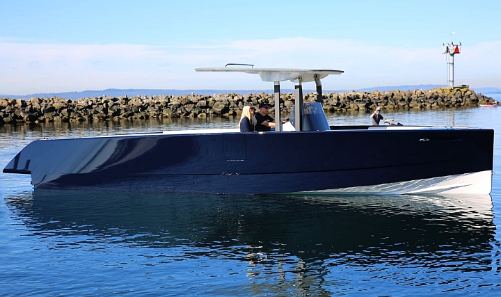 Raymarine, Elektrikli Süper Yat İhalesinde İşbirliği Yapıyor Raymarine, Elektrikli Süper Yat İhalesinde İşbirliği Yapıyor