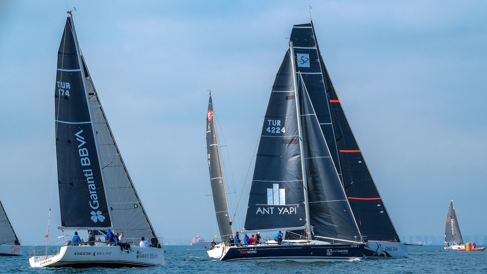 TAYK Trofesi'nde Final Heyecanı Moda Deniz Kulübü Cumhuriyet Kupası İle Tamamlandı