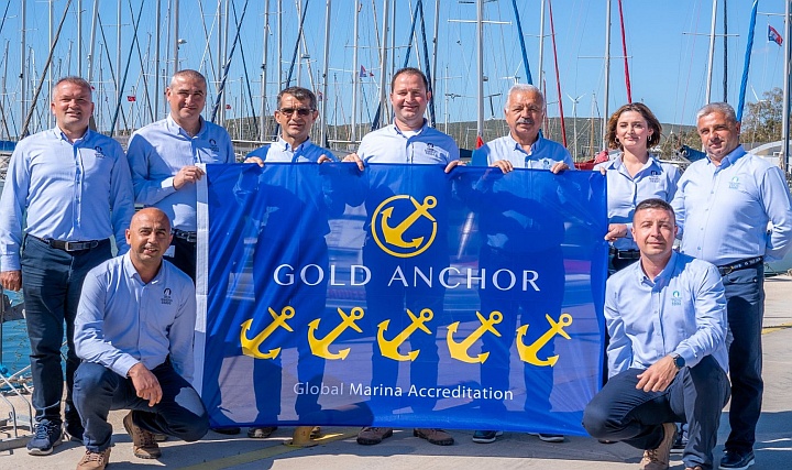 Teos Marina, 5 Altın Çıpa ile Kalitesini Bir Kez Daha Tescilledi Teos Marina, 5 Altın Çıpa ile Kalitesini Bir Kez Daha Tescilledi