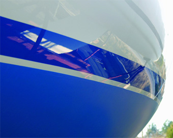 Parlak ve güzel bir son kat için doğru seçim, profesyonel uygulama Parlak ve güzel bir son kat için doğru seçim, profesyonel uygulama