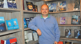 Marintek Başkanı Cengiz Arsay: "Bakım Onarım ve Yenileme Ürünlerine Konsantre Oluyoruz" Marintek Başkanı Cengiz Arsay: "Bakım Onarım ve Yenileme Ürünlerine Konsantre Oluyoruz"